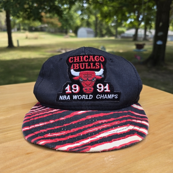 Vintage Chicago Bulls NBA World Champions 1991 Snapback Hat - Picture 1 of 9
